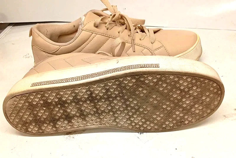 Primark Beige Trainers UK 7 / EU 40 / US 9 Women’s Lace-Up Casual Sneakers