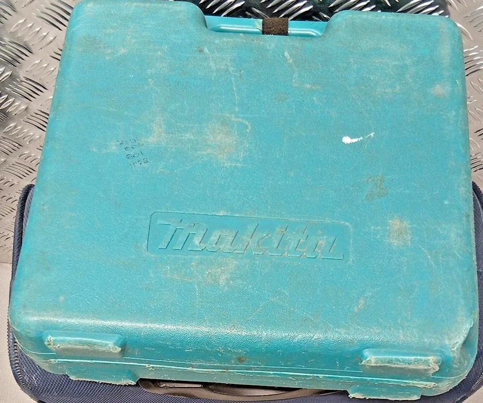 Makita HR160D 12V SDS Rotary Hammer Drill 2x Batteries Case