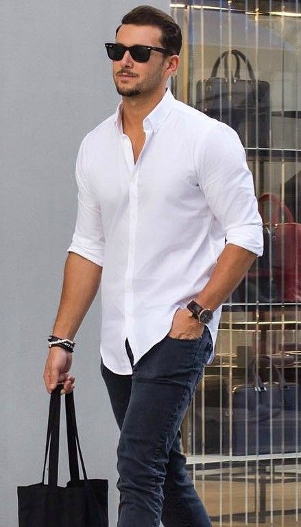 Men’s Style Guide: How to Rock White Dress Shirts for Any Occasion