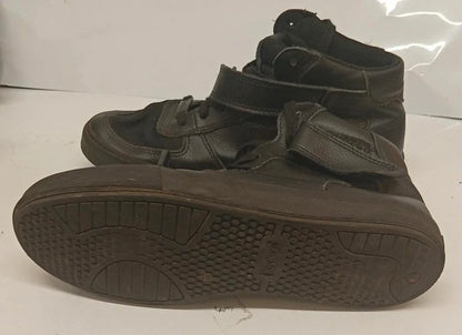Kickers Black Leather High Top Trainers EU 40 UK 6 School Casual Strap Lace Shoes