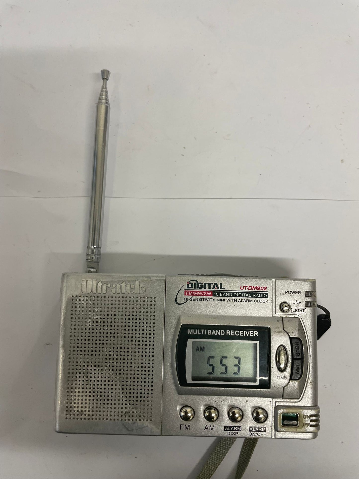 Ultratek UT-DM902 10 Band Digital Pocket Radio FM/AM/SW Alarm Clock Receiver