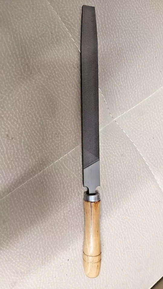 High-Quality Metal File with Wooden Handle – Durable Tool for Filing and Shaping