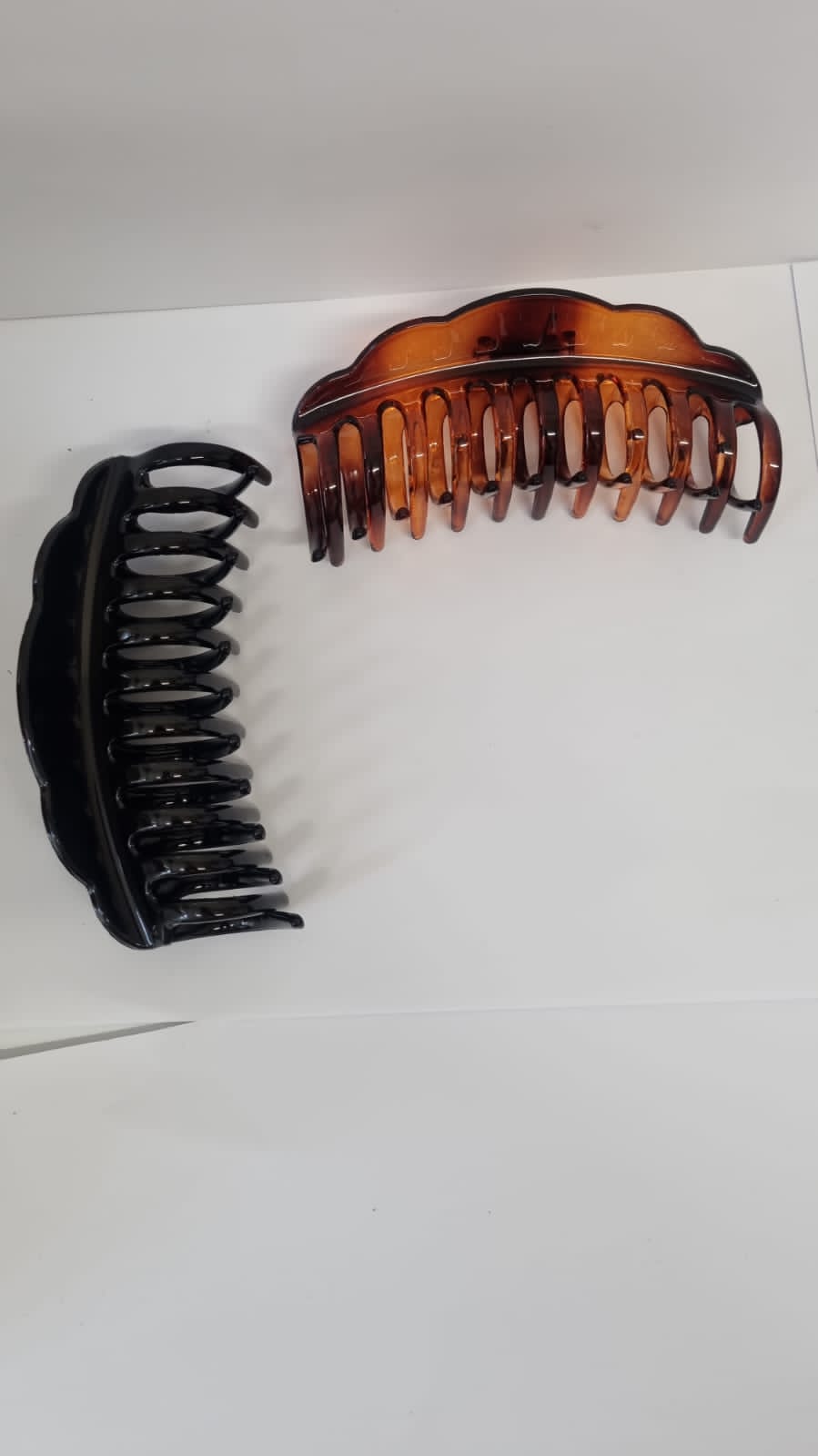 2-Pack Large Hair Claw Clips – Black & Brown