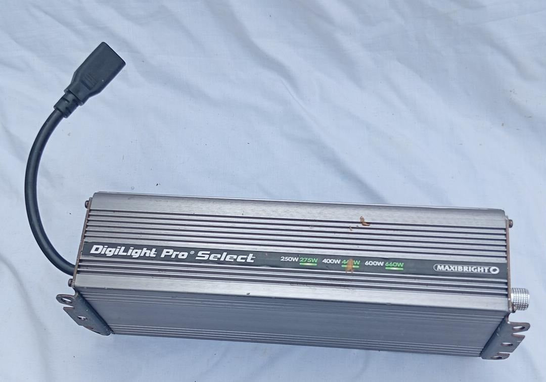 MAXIBRIGHT DigiLight Pro Select 600W Digital Ballast HID Grow Light HPS MH