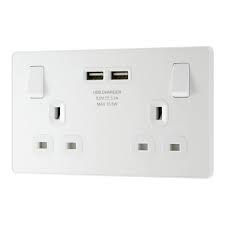 2 Gang 13A Double Wall Socket with Dual USB Charger 3.1A 5V White Switched