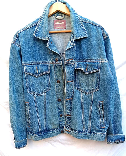 Vintage Blues Denim Jacket – Classic Blue – Button Front – Casual Unisex Style