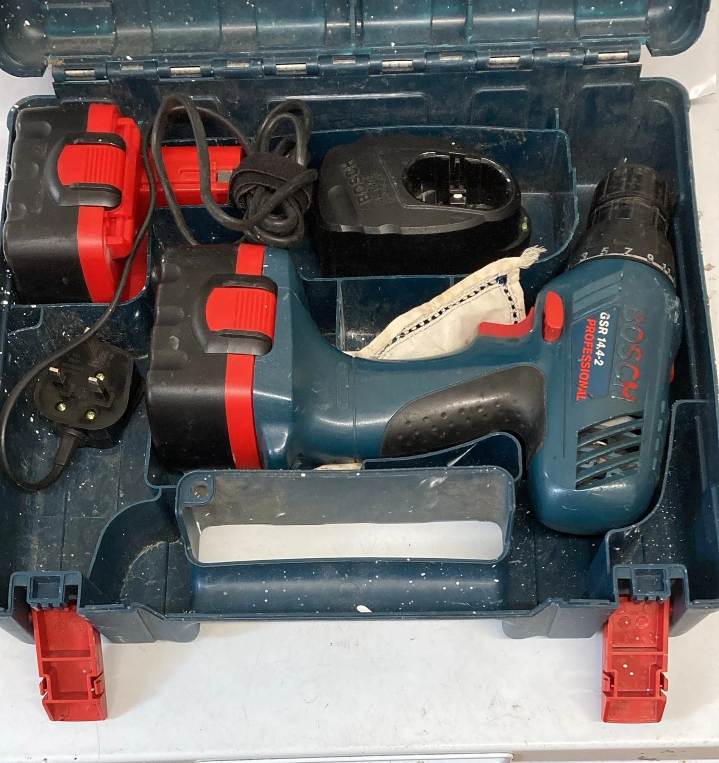 Bosch GSR 14.4-2 Professional Cordless Drill Driver 14.4V 2 Batteries & Charger