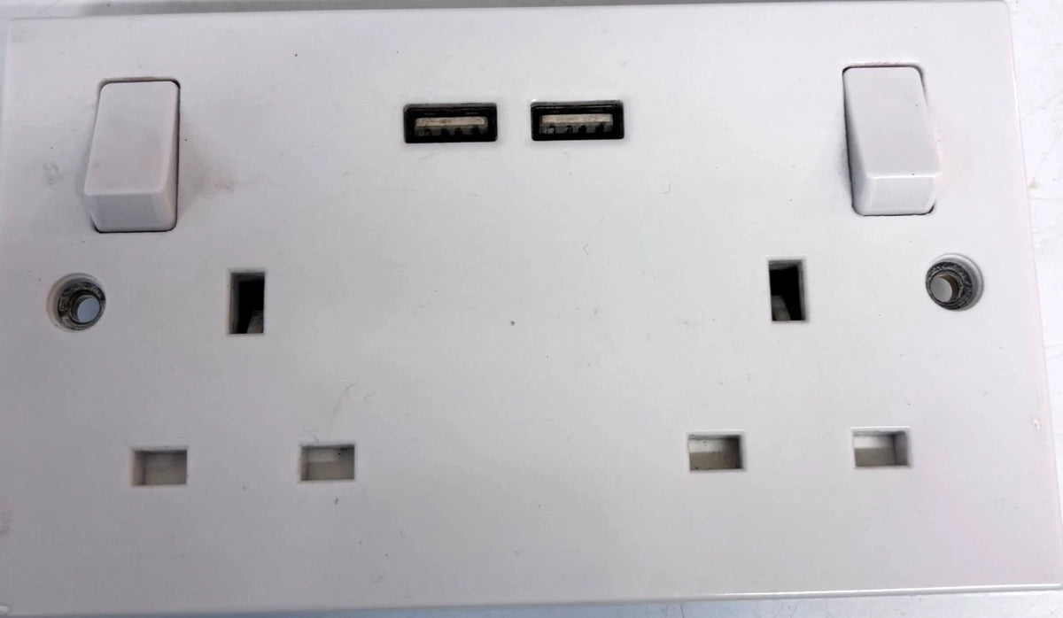 BG 2 Gang 13A Double Switched Socket with Dual USB Charger 2.1A White