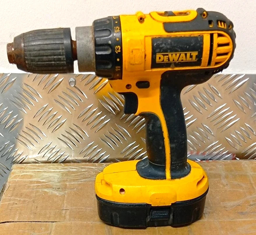 DeWalt DC725 XRP 18V Combi Drill Driver With Battery