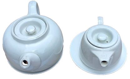 2x White Ceramic Teapots With Lids