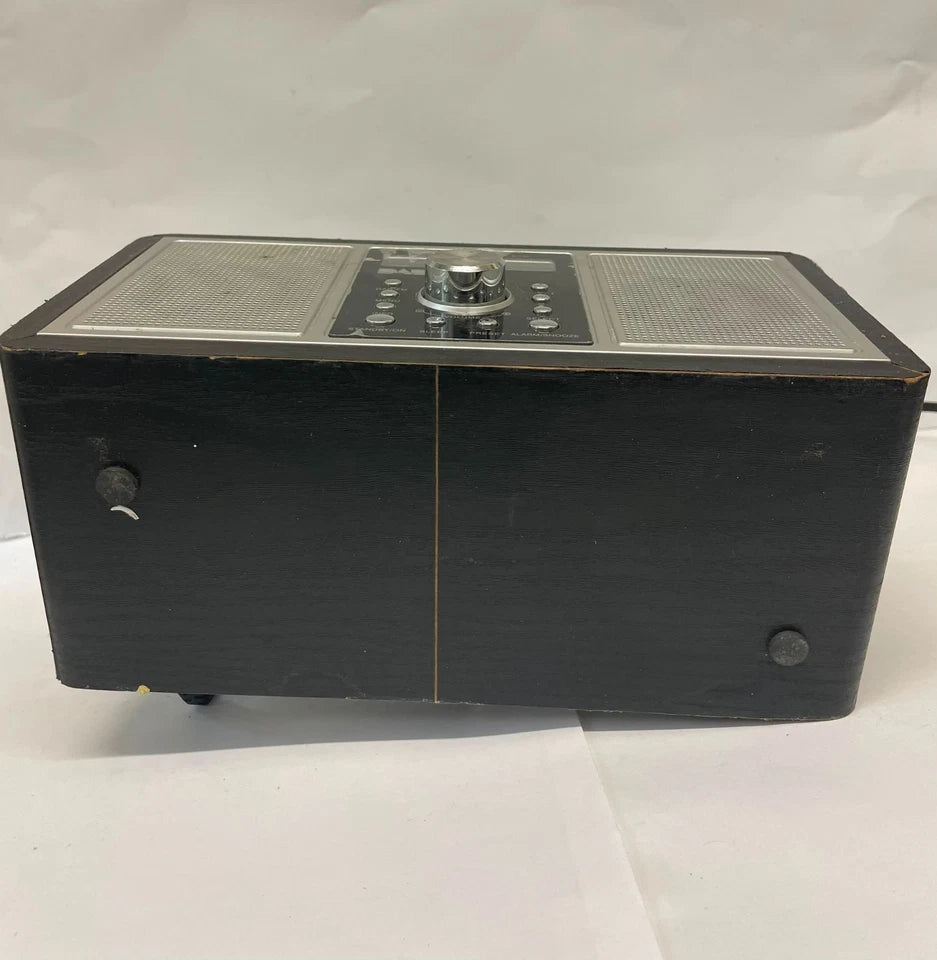 Tesco DAB109FD DAB + FM Digital Radio Alarm Clock Dual Speaker Black & Silver