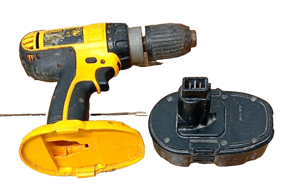 DeWalt DC725 XRP 18V Combi Drill Driver With Battery