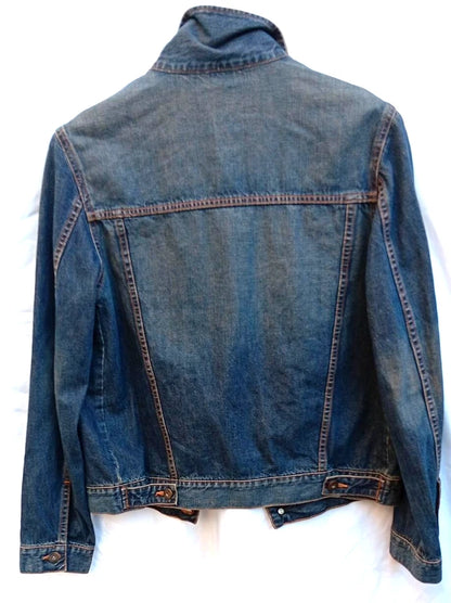 Women’s Blue Denim Jacket – Classic Fit – Button Front – Vintage Style