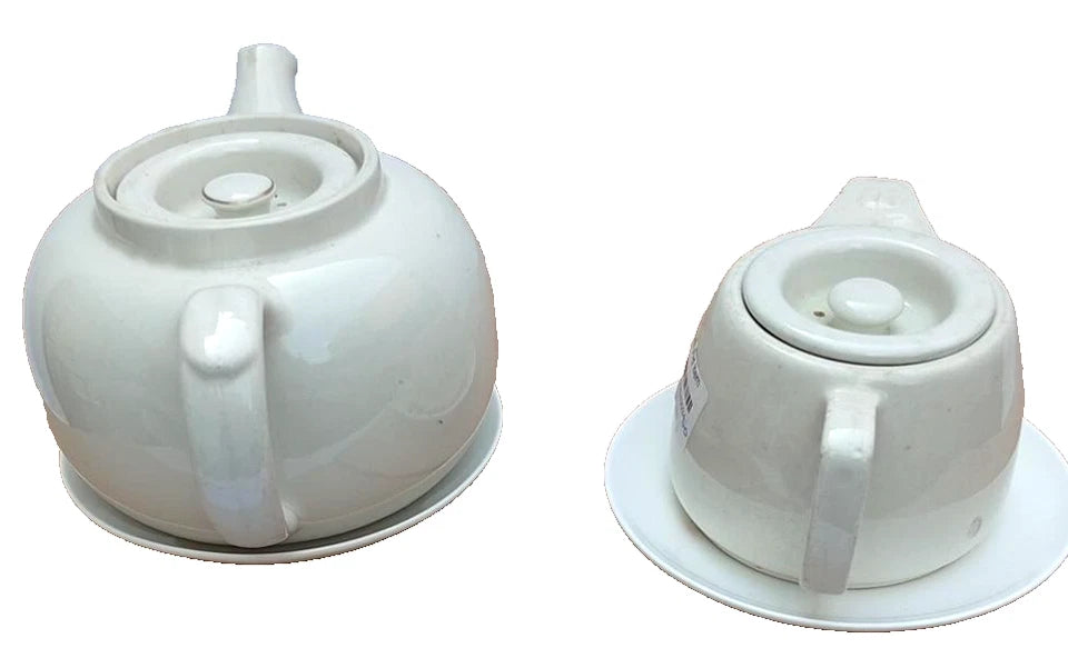 2x White Ceramic Teapots With Lids