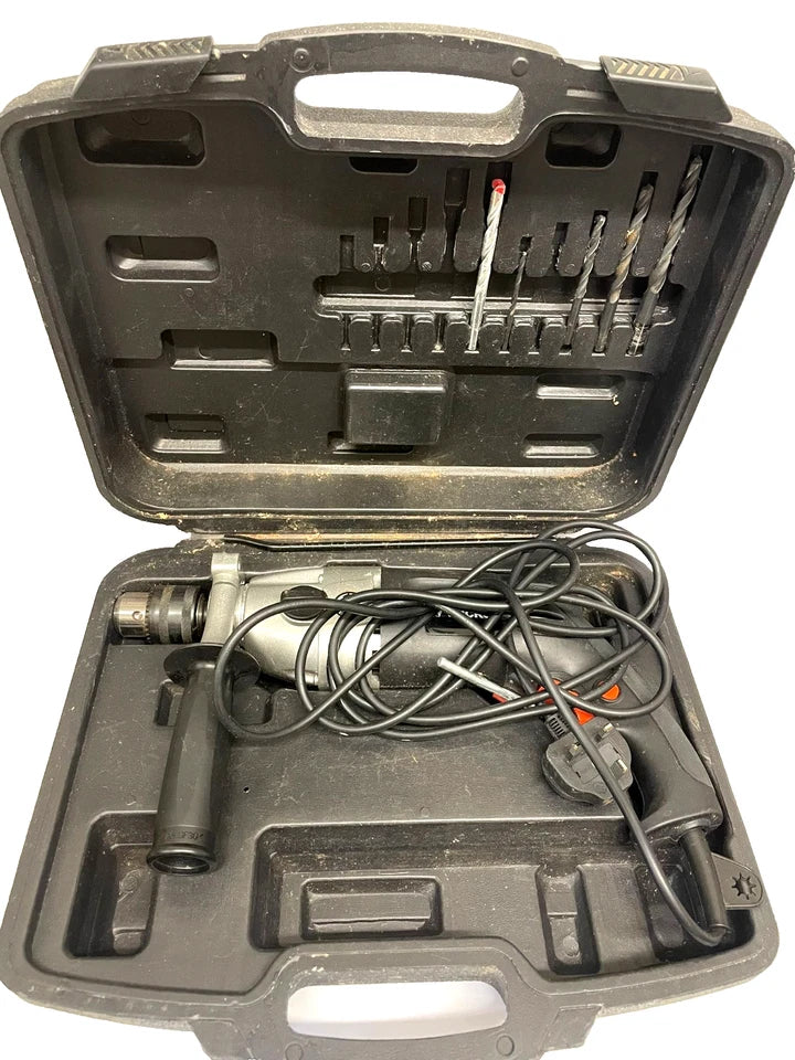 Wickes 1100W Corded Electric Hammer Drill – 13mm Chuck (with Case & Bits)