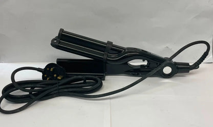 TONI & GUY Deep Barrel Hair Waver Black Triple Barrel Styling Crimper